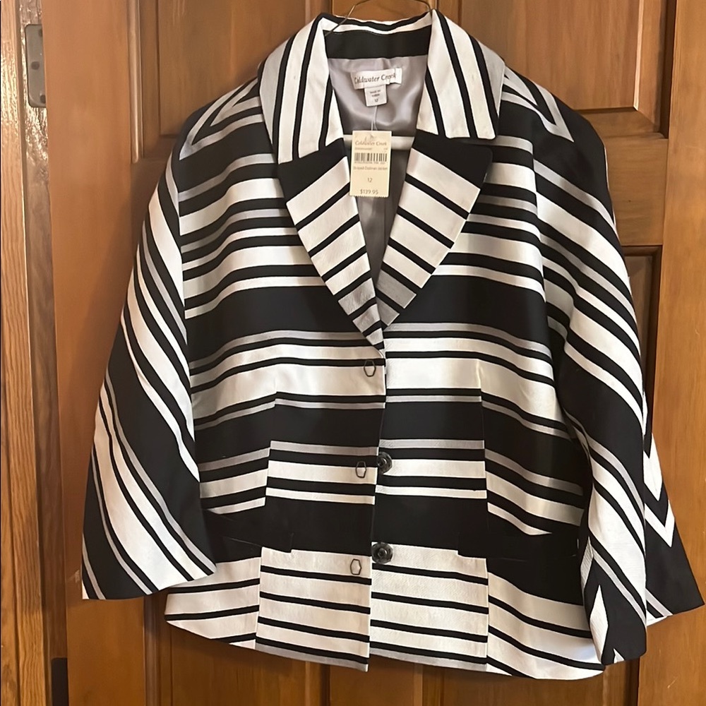 Coldwater Creek Black and White Striped Cropped Blazer